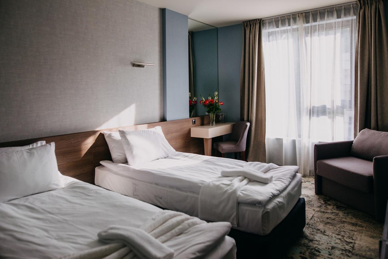 Hotel Leva - Vratsa Extérieur photo