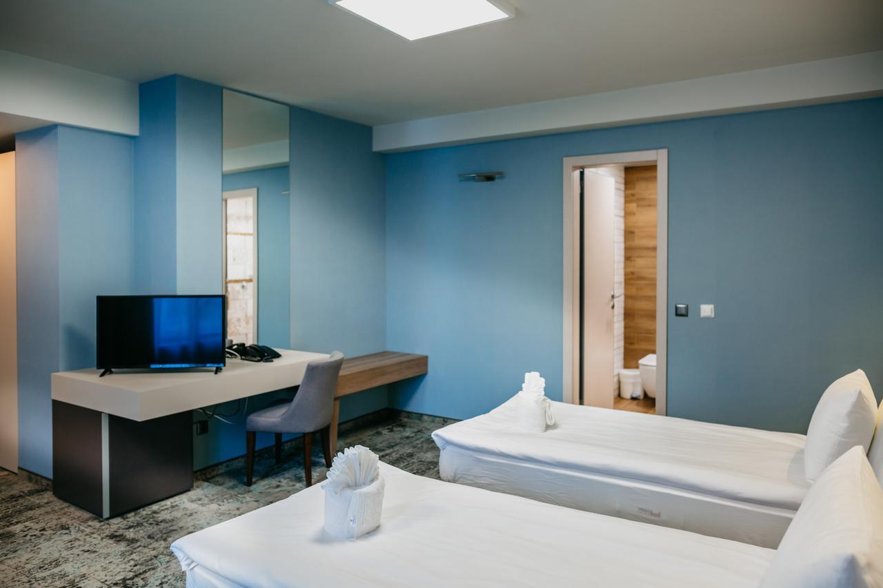Hotel Leva - Vratsa Extérieur photo
