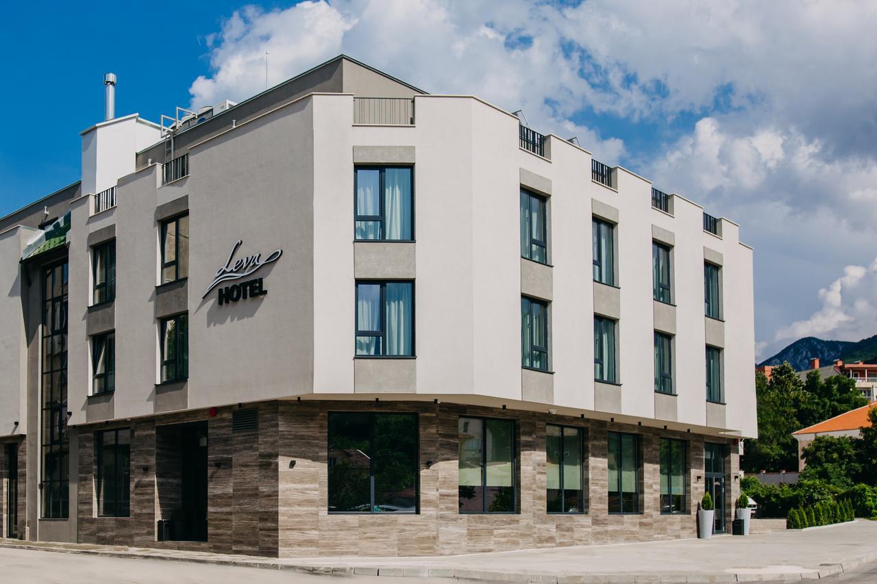 Hotel Leva - Vratsa Extérieur photo