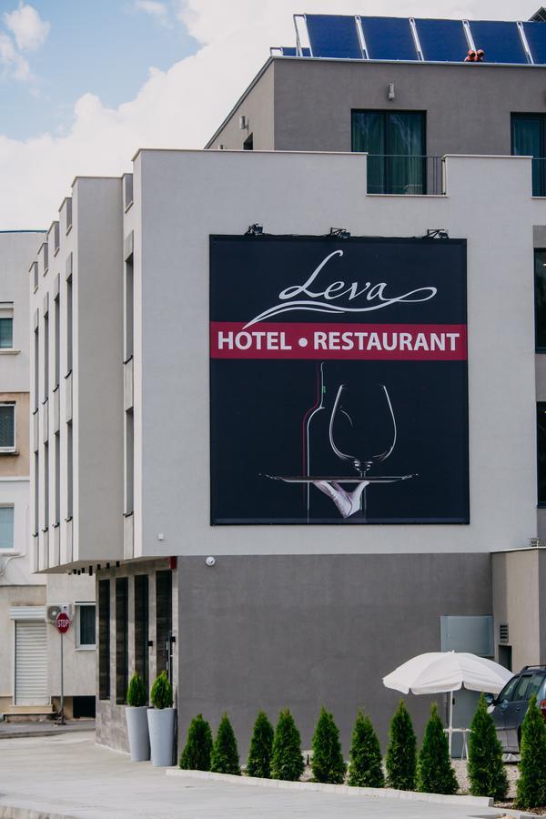 Hotel Leva - Vratsa Extérieur photo