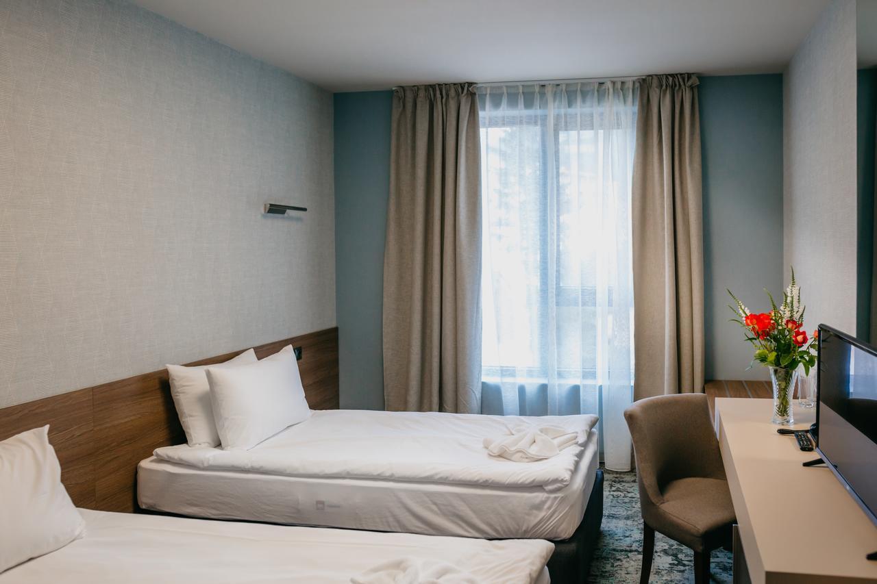 Hotel Leva - Vratsa Extérieur photo